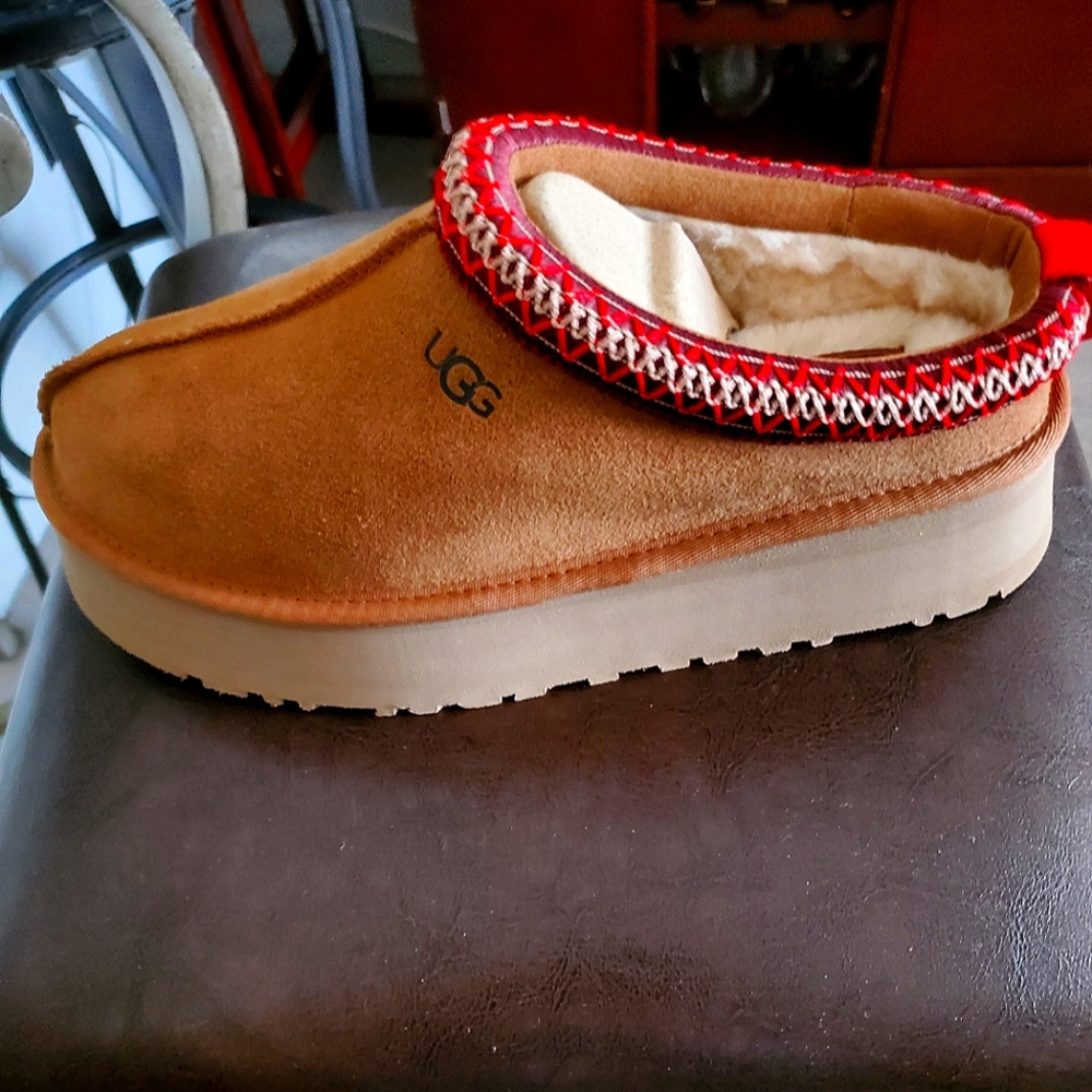 Ugg